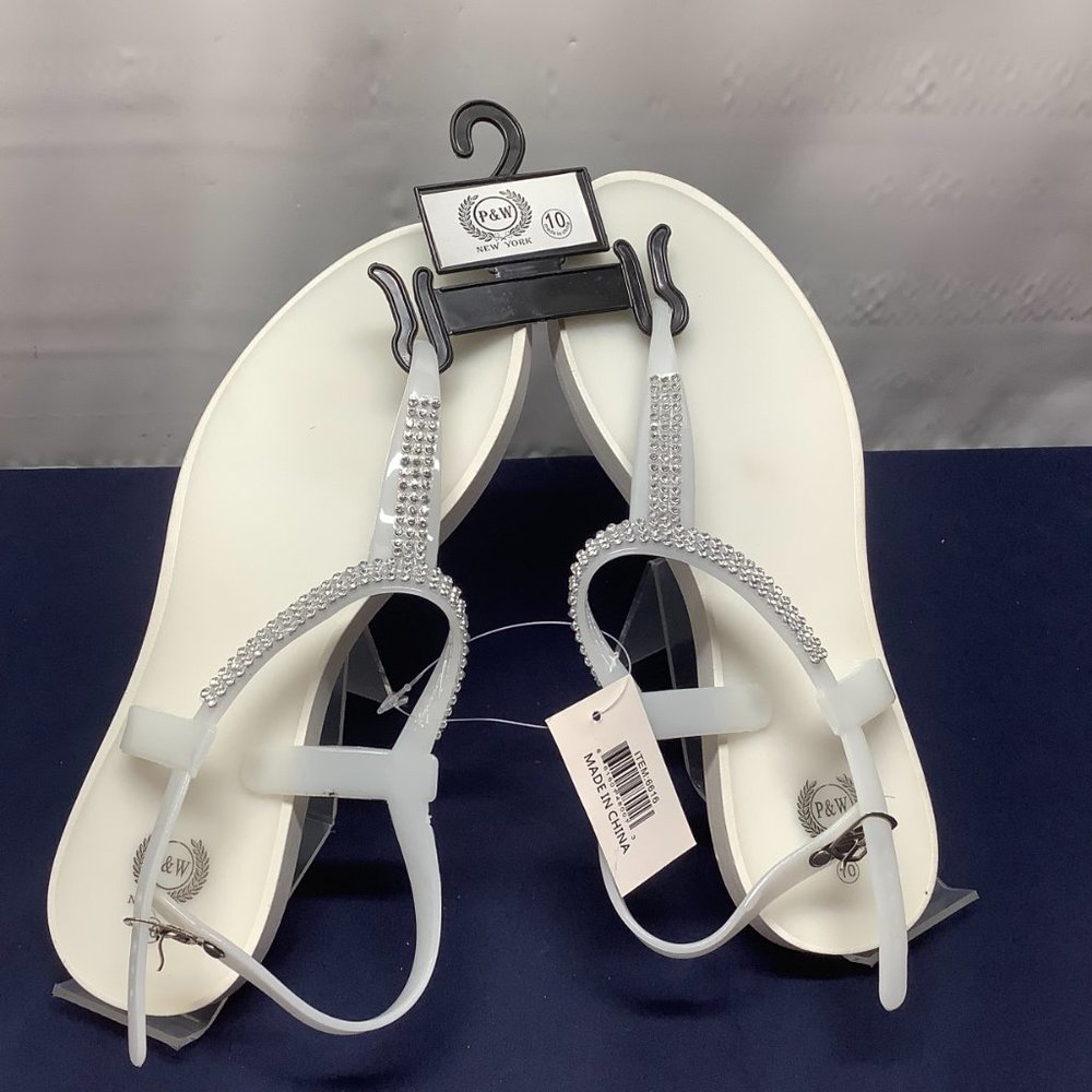 WHITE SANDALS WITH SPARKLING STRAP - NEW WITHOUT PACKAGING